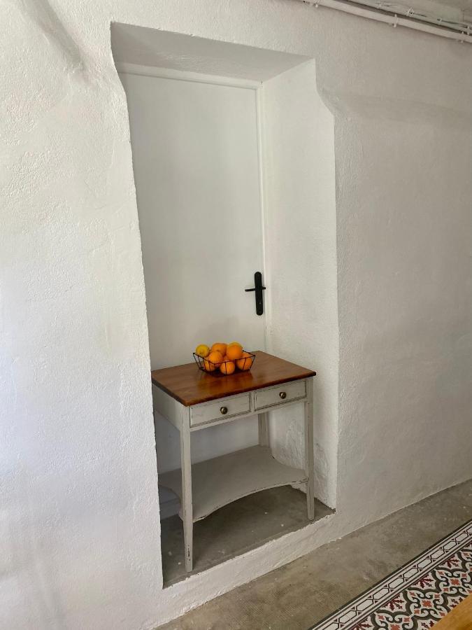 Gite Le Palmier - Perfectly Located Cosy Studio With Private Garden Puissalicon Exterior foto